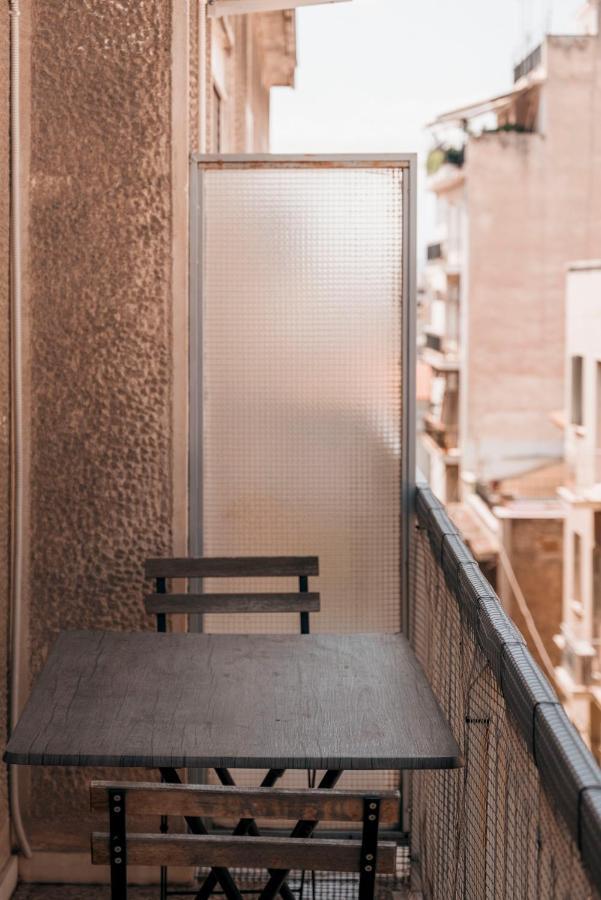Comfortable 2 Bd Apartment Close To Athens Archeological Museum Exterior foto